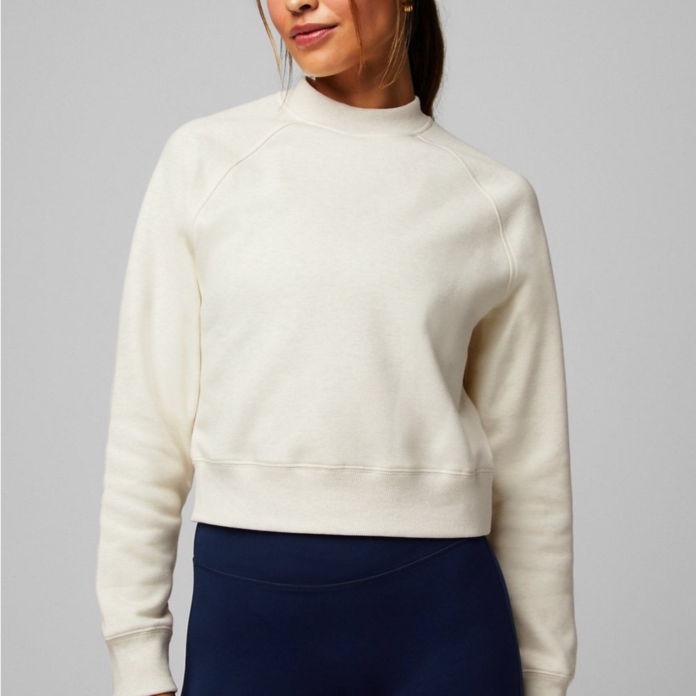 Fabletics Cozy Fleece Raglan Sweatshirt- size M